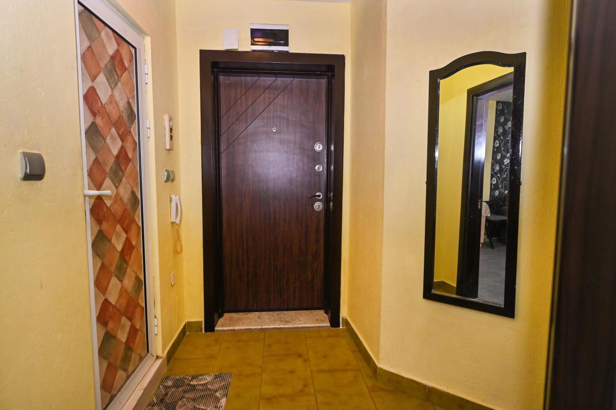 Eli Apartment Burgas ภายนอก รูปภาพ