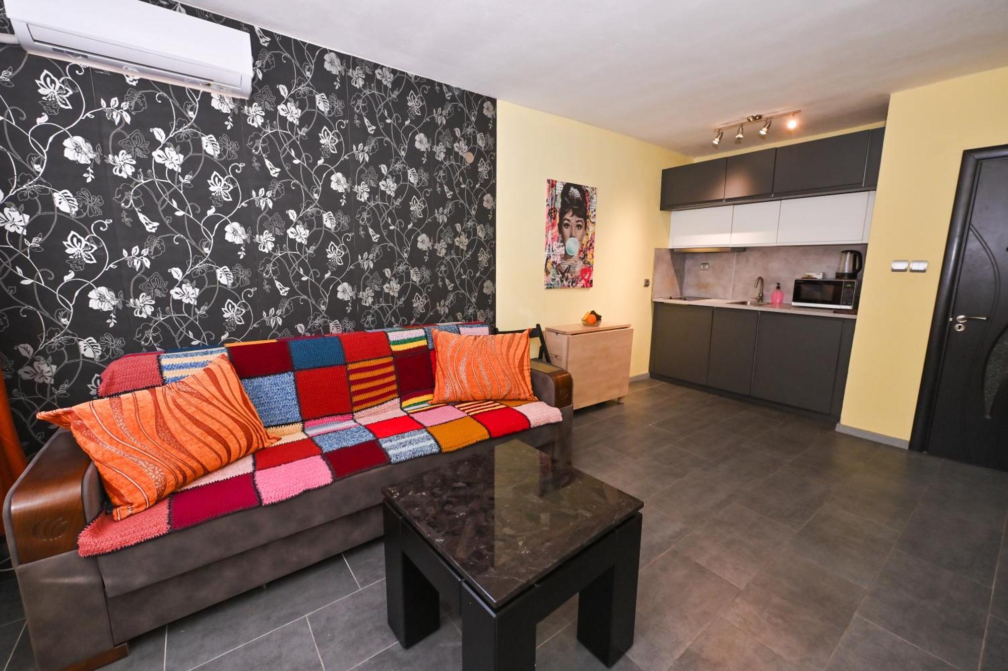 Eli Apartment Burgas ภายนอก รูปภาพ
